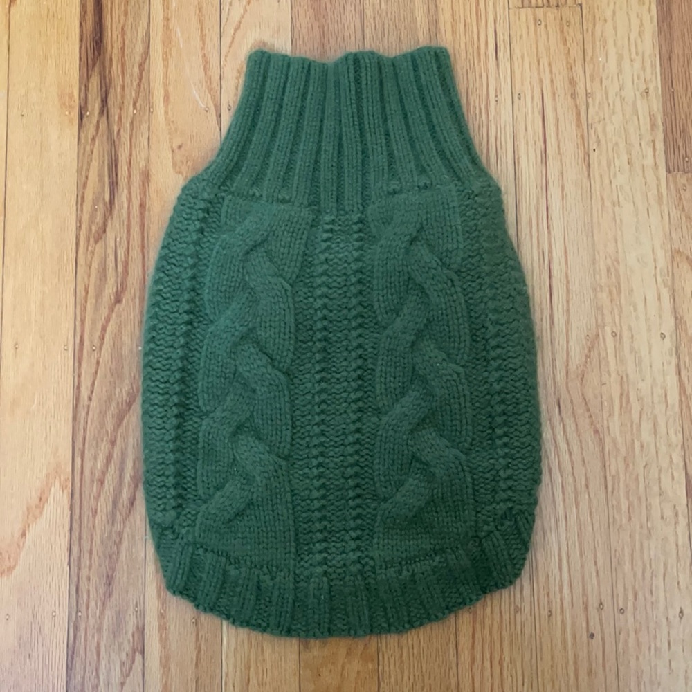 Cashmere dog sweater